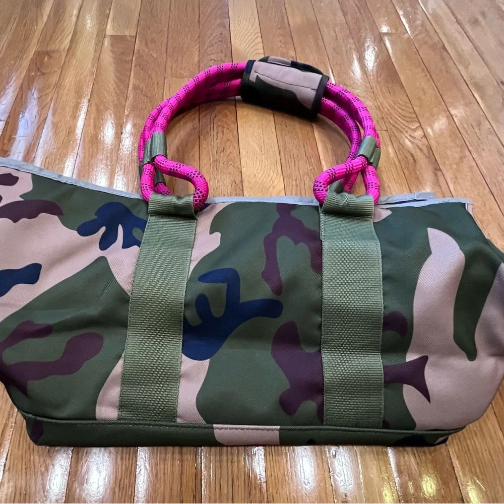 Roverlund Out-and-About Pet Tote in the Camo/Magenta color combination. - Picture 5 of 16